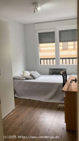 Salamanca ( Puerta Zamora );  4d, 2wc. SS.CC 1350€ - Salamanca