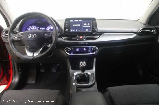 Hyundai i30 ( 1.0 TGDI Klass LR 48V 120 )  - Salamanca