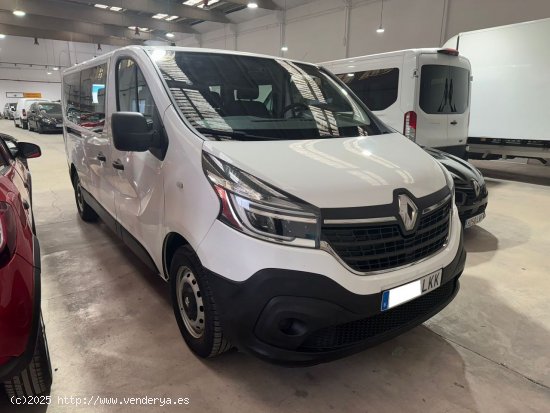 Renault Trafic combi 9 plazas 2.0 120cv - Paterna