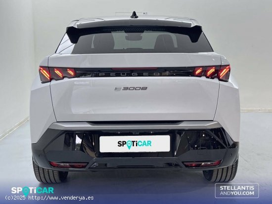 Peugeot 3008   Eléctrico 157kW GT - Sevilla