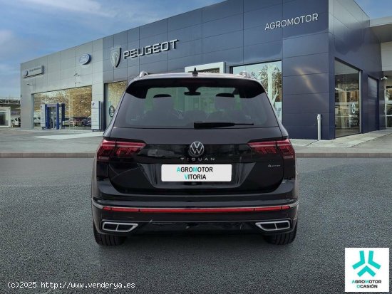 Volkswagen Tiguan   2.0 TDI 110kW (150CV) DSG 4Motion R-Line - VITORIA