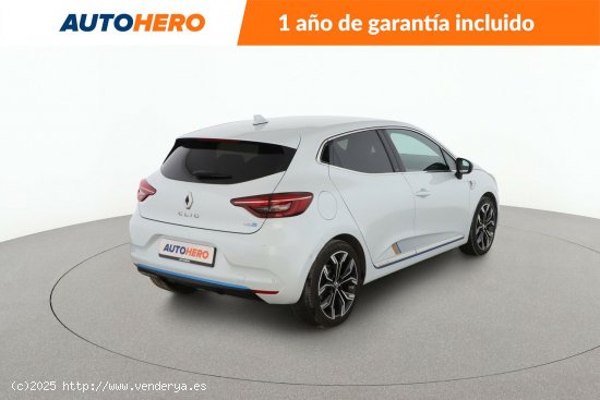 Renault Clio 1.6 Hybrid E-Tech - 