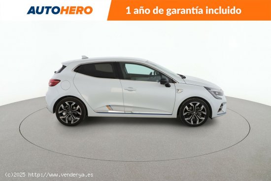 Renault Clio 1.6 Hybrid E-Tech - 