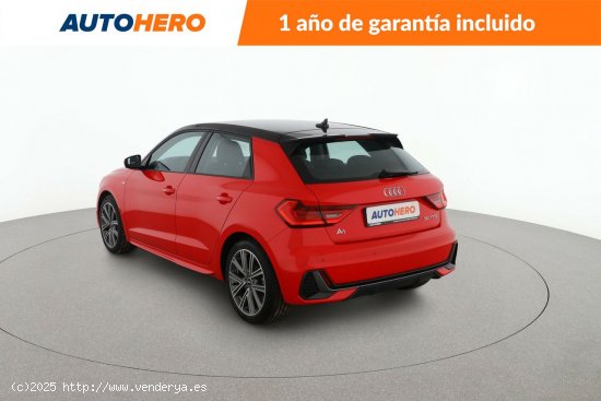 Audi A1 30 TFSI S line - 