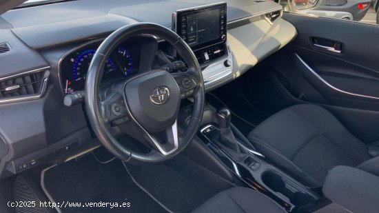 Toyota Corolla 1.8 HYBRID ACTIVE TECH E-CVT 122 5P - Leganés