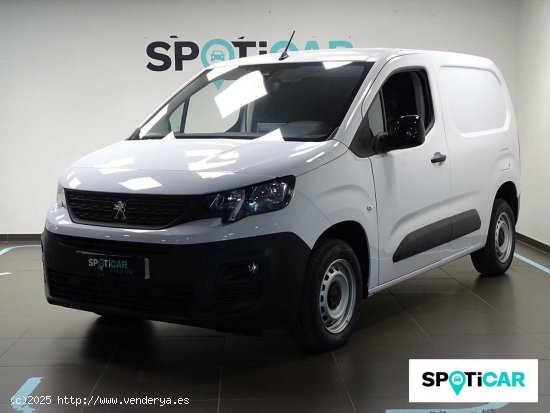  Peugeot Partner  Standard 600kg BlueHDi 73kW - -  