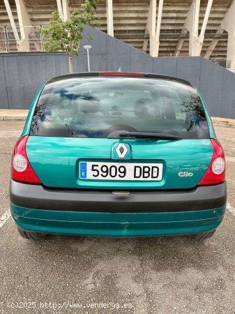 Renault Clio 1.2 75CV - 