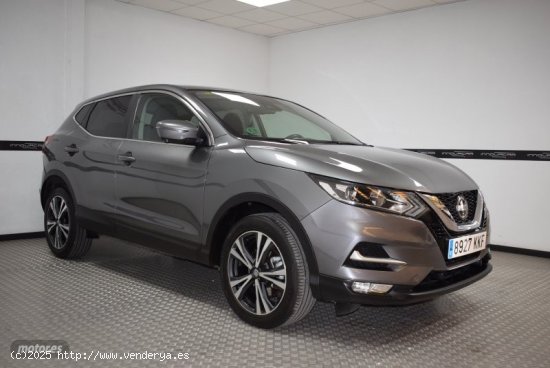 Nissan Qashqai 1.2i de 2018 con 79.000 Km por 17.500 EUR. en Valencia