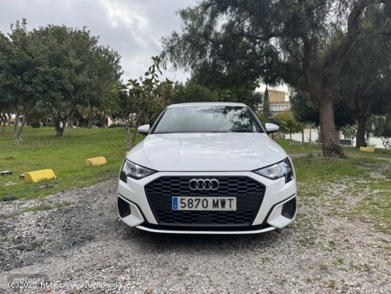 Audi A3 Sportback Genuine 40 TFSI e 150kW S tron de 2022 con 15.289 Km por 28.589 EUR. en Malaga