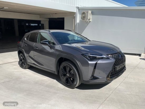 Lexus UX 250h Style de 2021 con 89.000 Km por 23.000 EUR. en Madrid