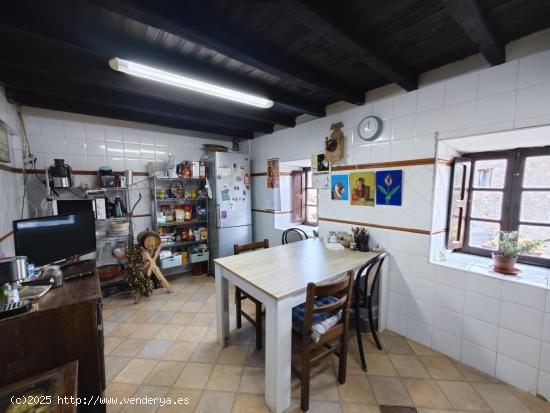 ENCATADORA CASA CON JARDÍN EN EL CORAZÓN DE LA NATURALEZA - CANTABRIA