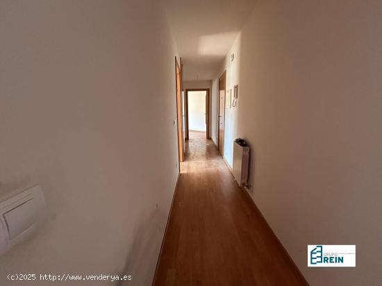 Piso de 64 m2 en venta en Avenida América en Magán (Toledo) - TOLEDO