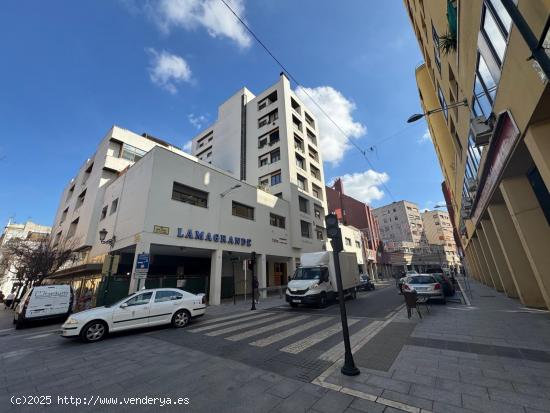 ¡PLAZA DE GARAJE EN ZONA CENTRO!  🅿️🚗🏍️ - BADAJOZ