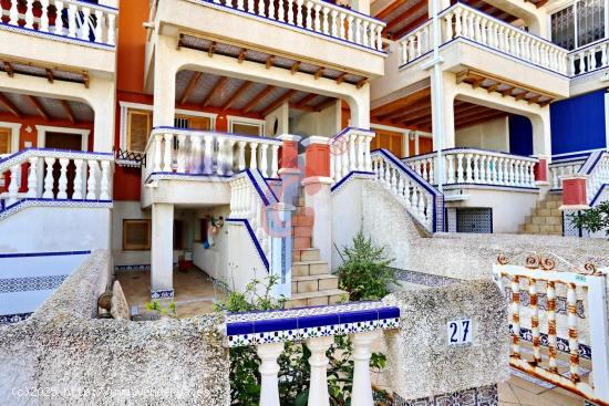 Se vende encantador bungalow de tres dormitorios en el Moncayo, Guardamar del Segura. - ALICANTE