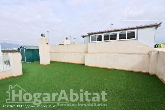 OPORTUNIDAD DE PISO AMPLIO Y EXTERIOR EN RESIDENCIAL CON TERRAZA Y 2 GARAJES - CASTELLON