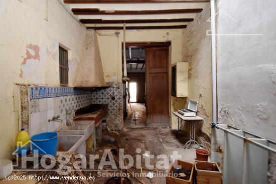 GRAN CASA CON TERRAZA PARA HACER TU HOGAR DE SUEÑO - CASTELLON