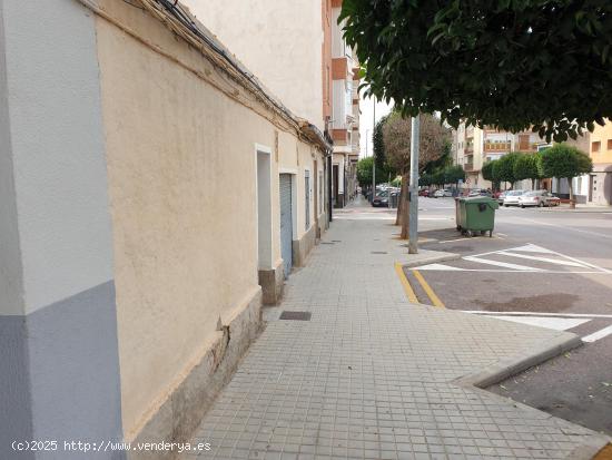 VIVIENDA UNIFAMILIAR - ALICANTE