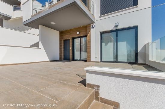 BUNGALOWS DE NUEVA CONSTRUCCIÓN EN SAN MIGUEL DE SALINAS - ALICANTE