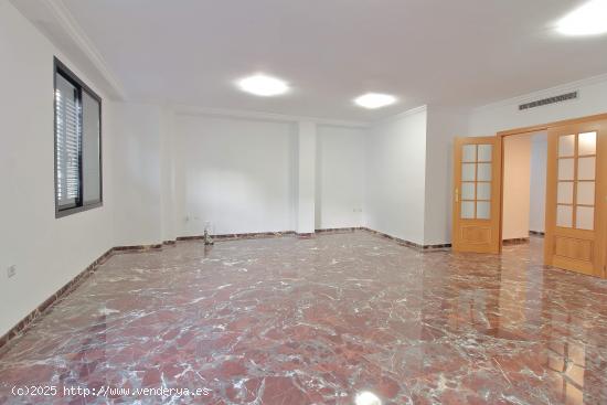 SE ALQUILA VIVIENDA EN CATARROJA - VALENCIA