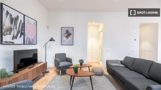 Moderno apartamento en la calle Plató - BARCELONA