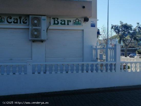 Fantástico local comercial en Guardamar del Segura, Alicante, Costa Blanca - ALICANTE