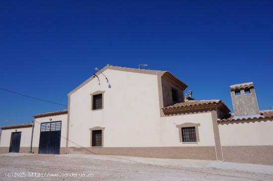 Se Vende en Yecla - MURCIA