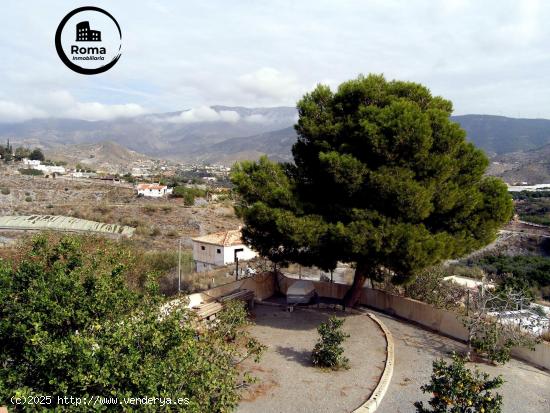  Encanto Rústico con Vistas Panorámicas en Los Tablones - GRANADA 