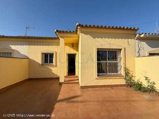  Chalet en alquiler de larga temporada por Huerta Rosario - CADIZ 