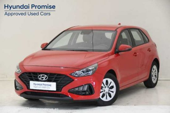  Hyundai i30 ( 1.5 DPI Essence 110 )  - Fornells de la Selva 