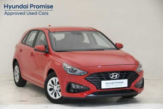 Hyundai i30 ( 1.5 DPI Essence 110 )  - Fornells de la Selva