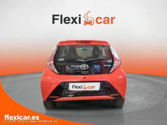 Toyota Aygo 1.0 70 x-cite - Badalona