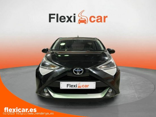 Toyota Aygo 1.0 70 x-play - Gavá