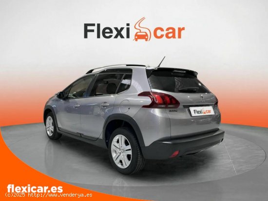 Peugeot 2008 Signature 1.2 PureTech 60KW (82CV) - Rivas-Vaciamadrid