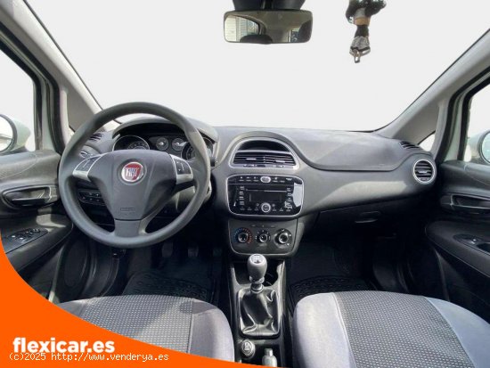 Fiat Punto 1.2 8v Easy 69 CV S&S Gasolina - Xátiva