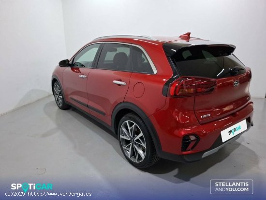 Kia Niro  1.6 GDi HEV 104kW (141CV) Emotion - Sant Boi de Llobregat