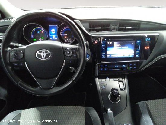 Toyota Auris Hybrid Feel! - Sevilla