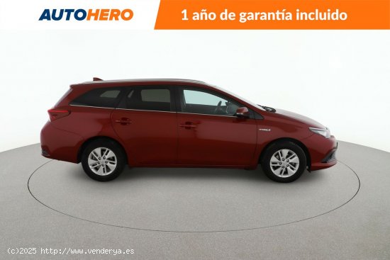 Toyota Auris 1.8 Hybrid Active - 