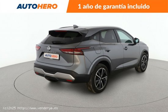 Nissan Qashqai 1.3 DIG-T Mild-Hybrid Tekna - 