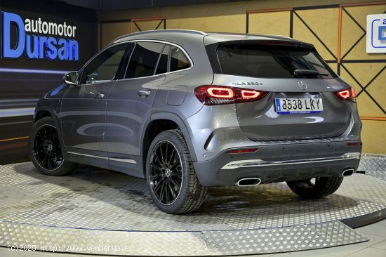 Mercedes GLA    250 e - 