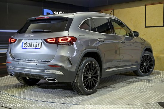 Mercedes GLA    250 e - 