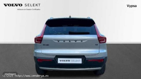 Volvo XC40 2.0 T4 MOMENTUM AUTO 190 5P de 2018 con 61.830 Km por 26.900 EUR. en Cordoba