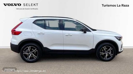 Volvo XC40 PLUS, B3, GASOLINA, DARK de 2024 con 5 Km por 39.900 EUR. en Sevilla