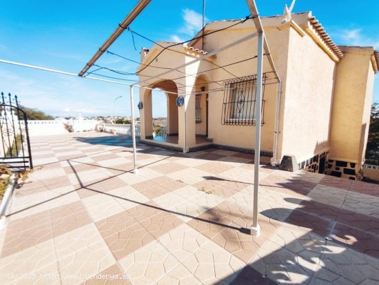 Villa en venta en San Fulgencio (Alicante)