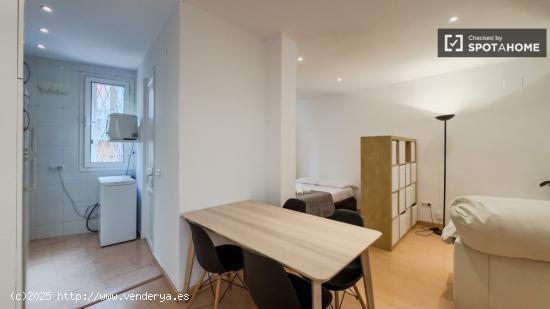 Estudio en alquiler en Barcelona - BARCELONA