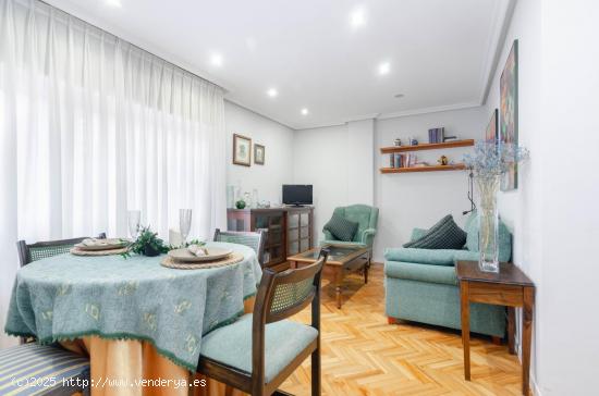 Venta de vivienda de 2 habitaciones en excelente estado en La Tenderina (Oviedo) - ASTURIAS