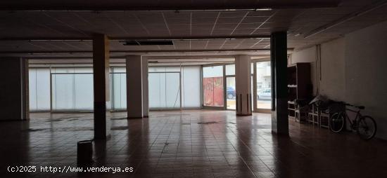 LOCAL COMERCIAL EN CAP SALOU - TARRAGONA