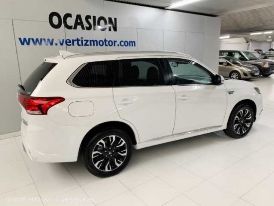 Mitsubishi Outlander Plug-in Híbrido ( PHEV Kaiteki 4WD Kaiteki )  - Astigarraga