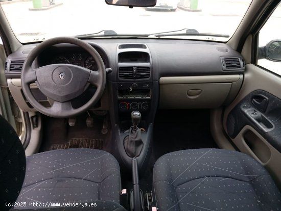 Renault Clio 1.5 - Cornellà