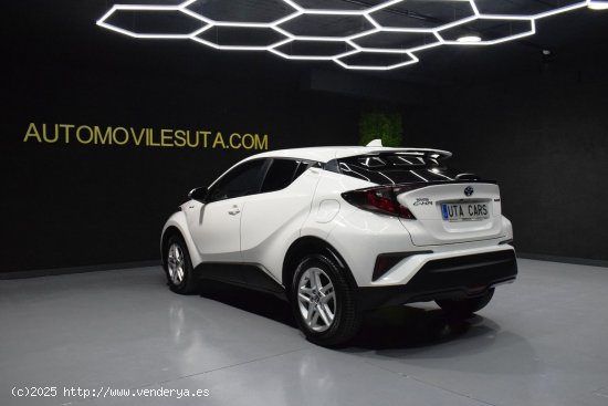 Toyota C-HR 1.8 125H Active - Fuenlabrada