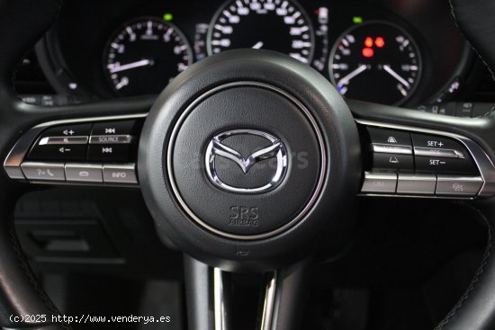 Mazda 3 2.0 Hibryd e-Skyactiv-G Zenith 90kW - San Fernando de Henares